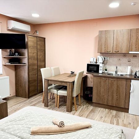 Kk Apartment Backa Topola Zewnętrze zdjęcie