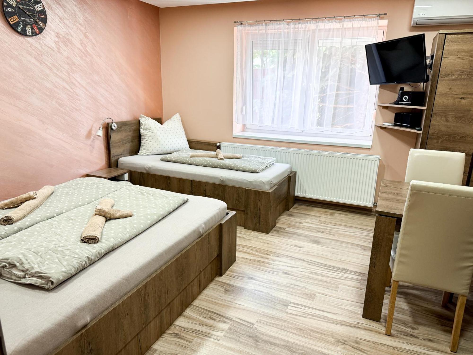 Kk Apartment Backa Topola Zewnętrze zdjęcie